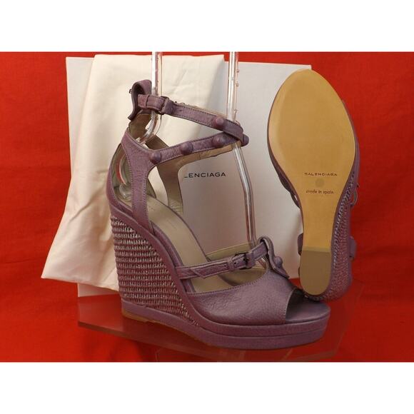 NIB BALENCIAGA ARENA GLYCINE LAVENDER LEATHER WEDGE STUDDED SANDALS 41 286068 - Picture 11 of 12